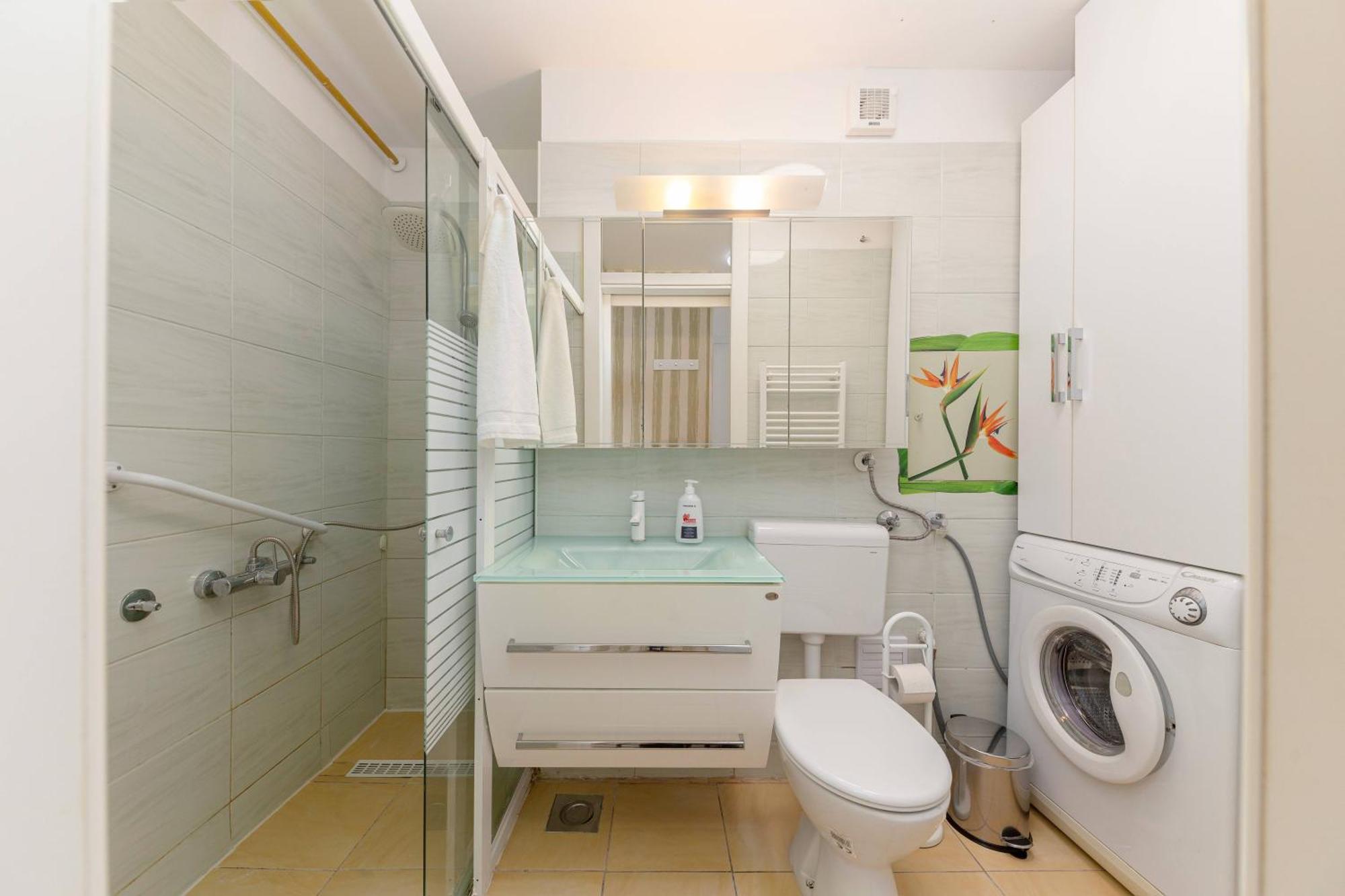 Apartma Angela Ljubljana Buitenkant foto