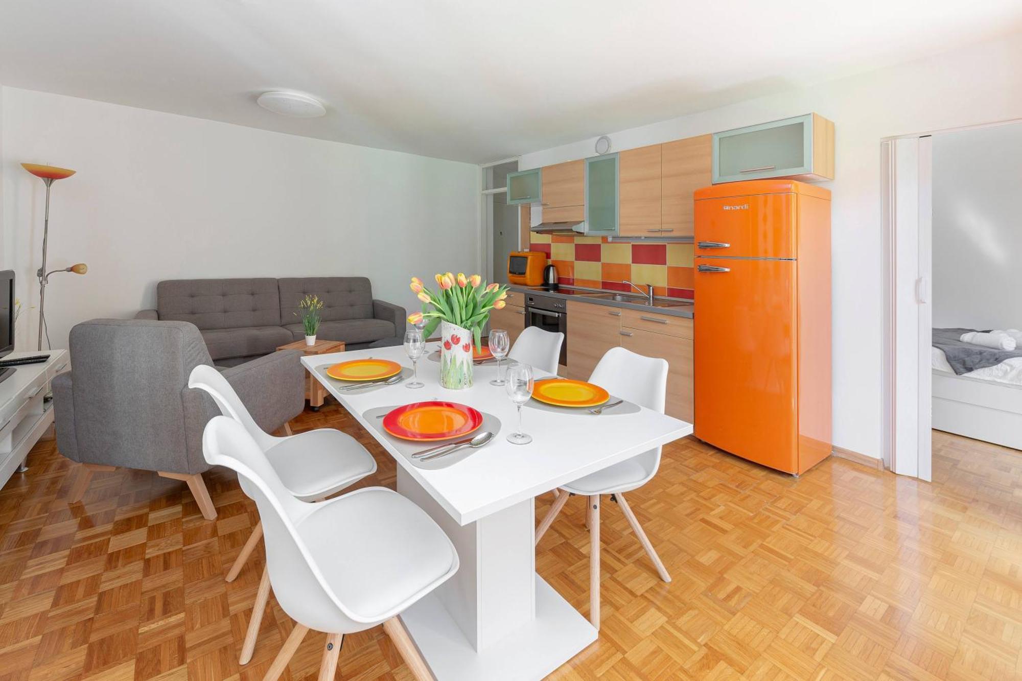 Apartma Angela Ljubljana Buitenkant foto