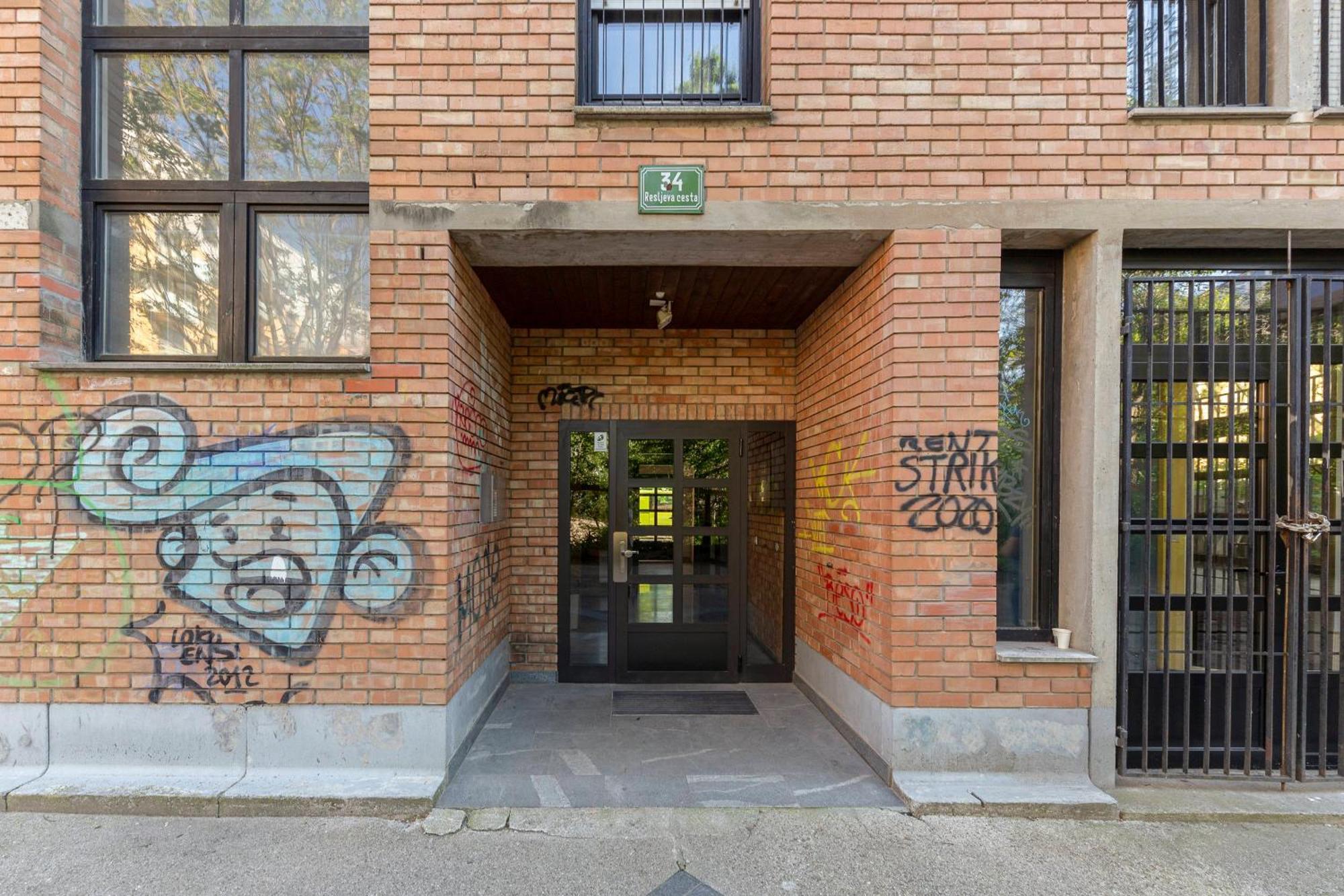 Apartma Angela Ljubljana Buitenkant foto